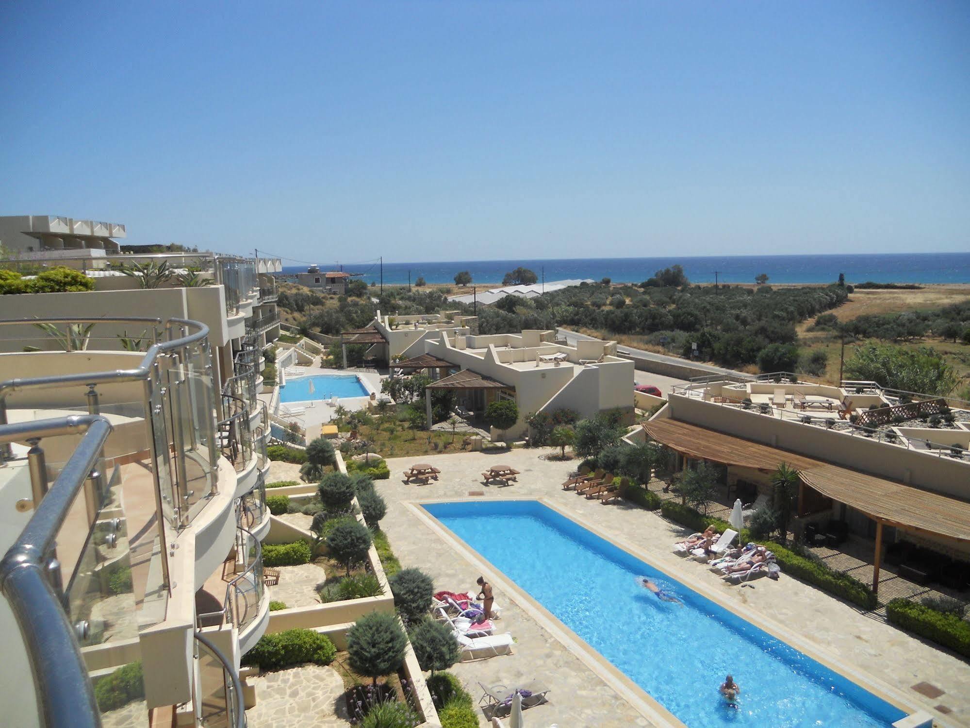 Lagada Resort Makrýgialos Buitenkant foto